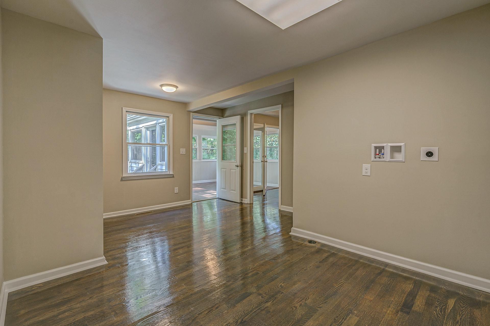 919 West Point Road Salem, VA 24153 - Photo 17 of 48 017-327267-919 West Point Road 017_82131