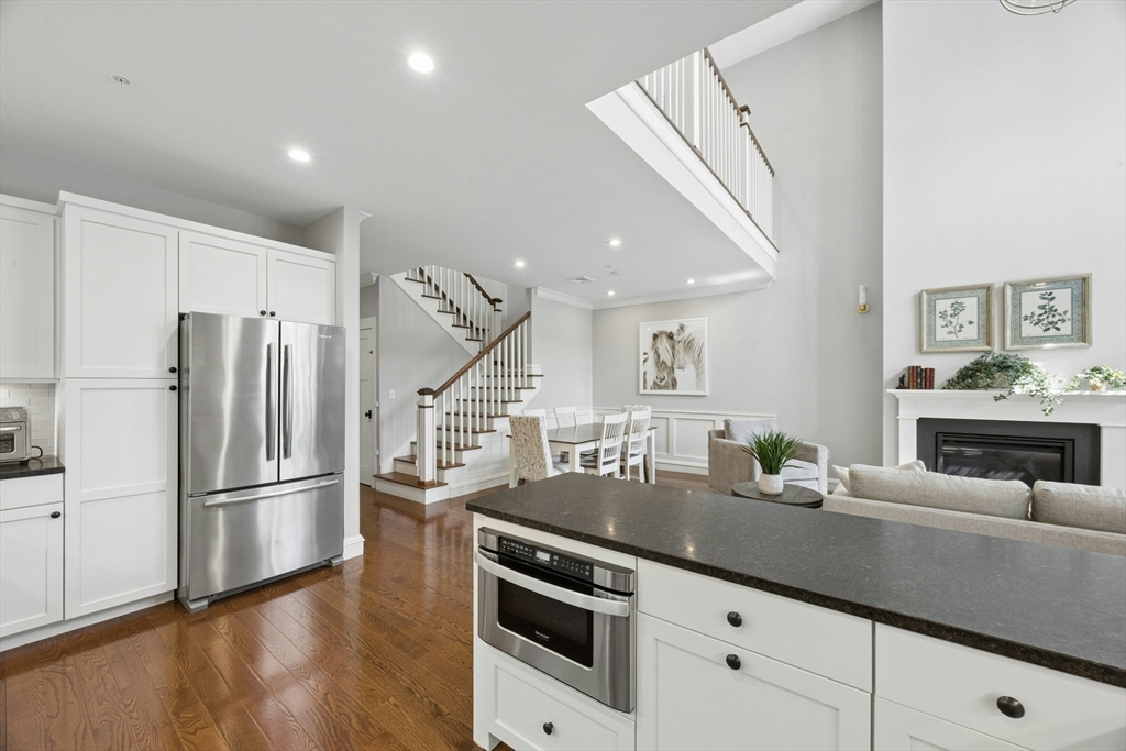 14 Abbey Road, Unit 14 Sherborn, MA 01770 - Photo 12 of 38 Gallery Image 12