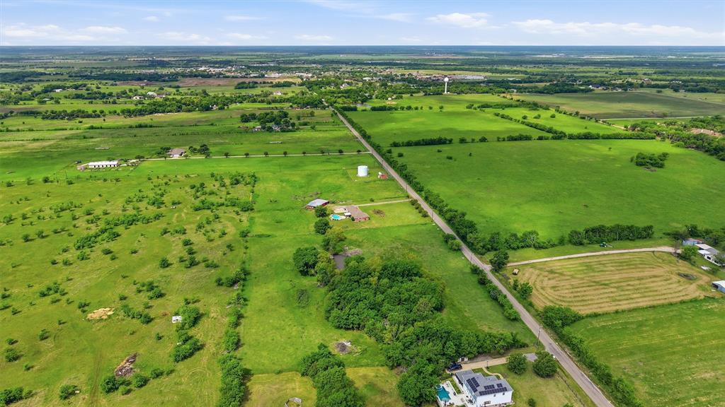 998 Bledsoe Road Gunter, TX 75058 - Photo 37 of 40