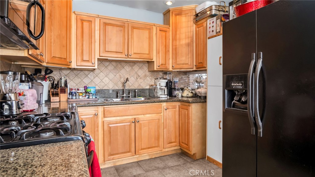 9046 Gallatin Road Pico Rivera, CA 90660 - Photo 6 of 31
