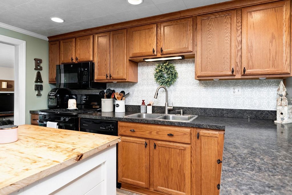 595 Fox Road Fairfield, VA 24435 - Photo 23 of 55 Gallery Image 23