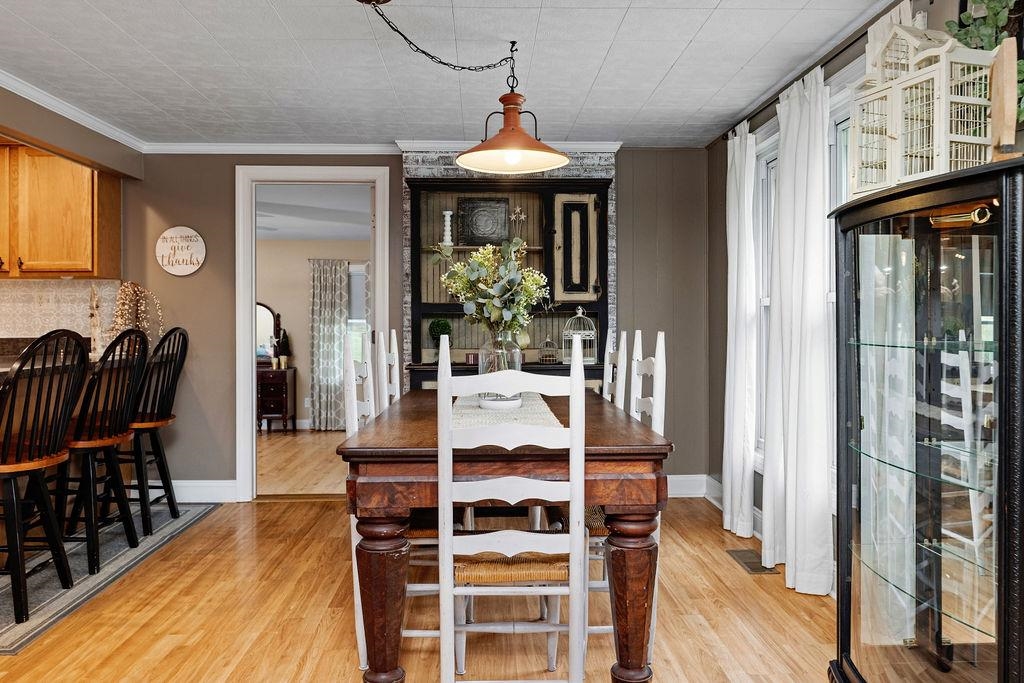 595 Fox Road Fairfield, VA 24435 - Photo 27 of 55 Dining Room