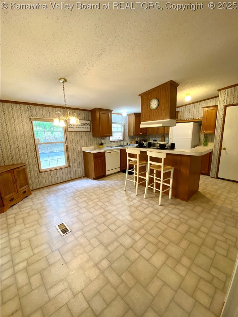 2399 Spicewood Road Kenna, WV 25248 - Photo 9 of 44 Gallery Image 9