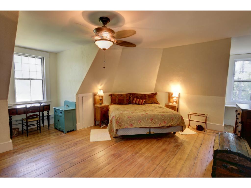 53 Asquam Road Holderness, NH 03245 - Photo 11 of 16 Gallery Image 11
