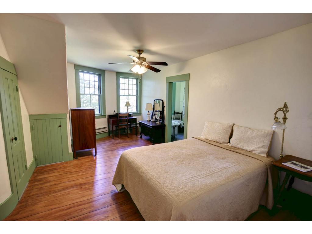 53 Asquam Road Holderness, NH 03245 - Photo 14 of 16 Gallery Image 14