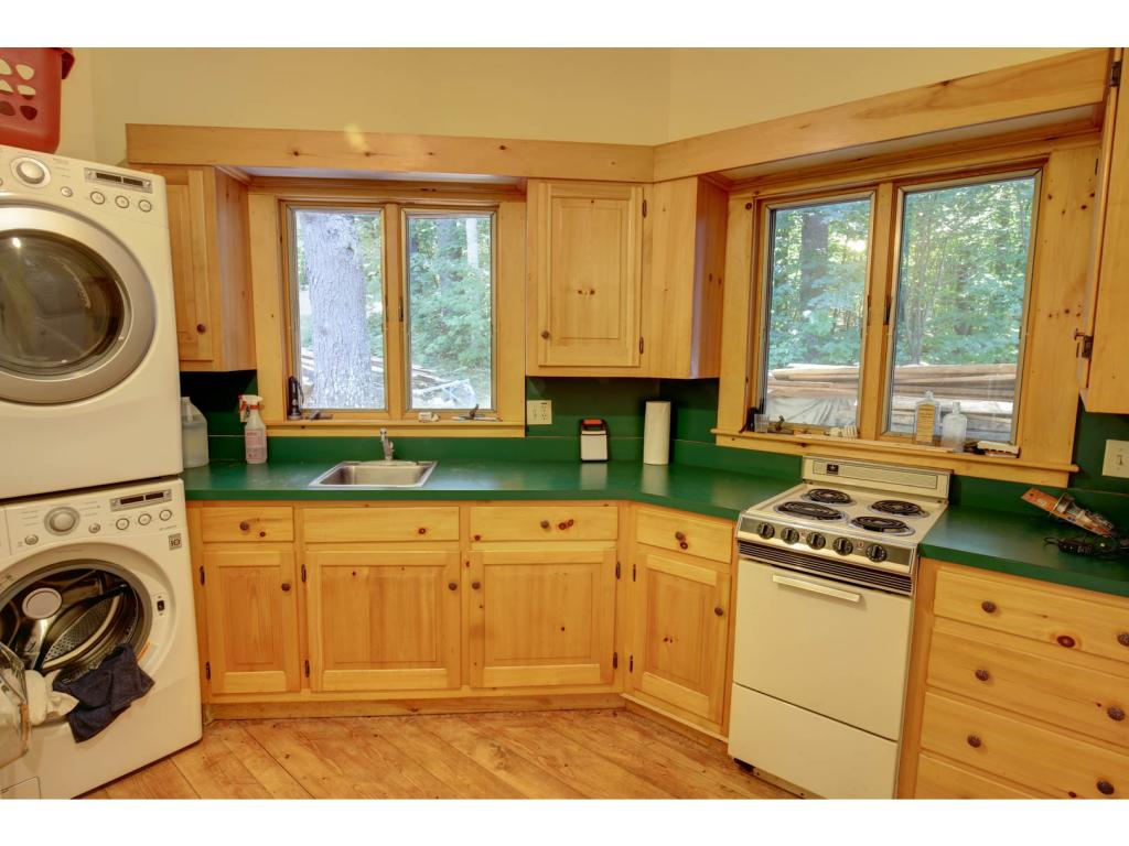 53 Asquam Road Holderness, NH 03245 - Photo 6 of 16 Gallery Image 6