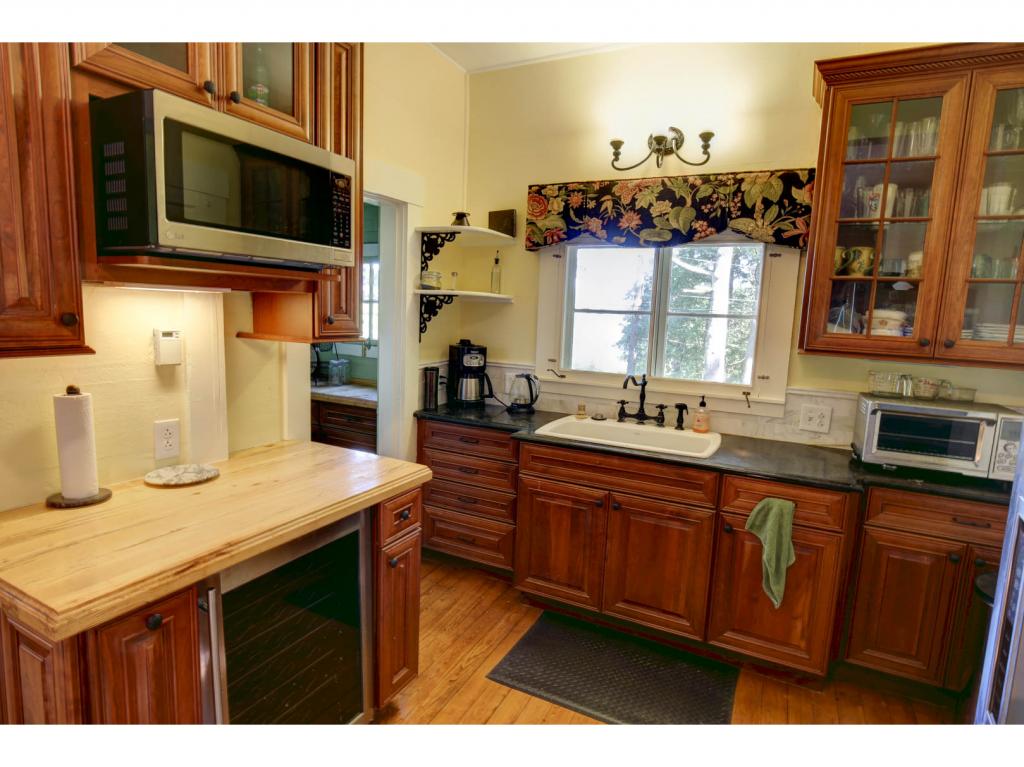 53 Asquam Road Holderness, NH 03245 - Photo 10 of 16 Gallery Image 10