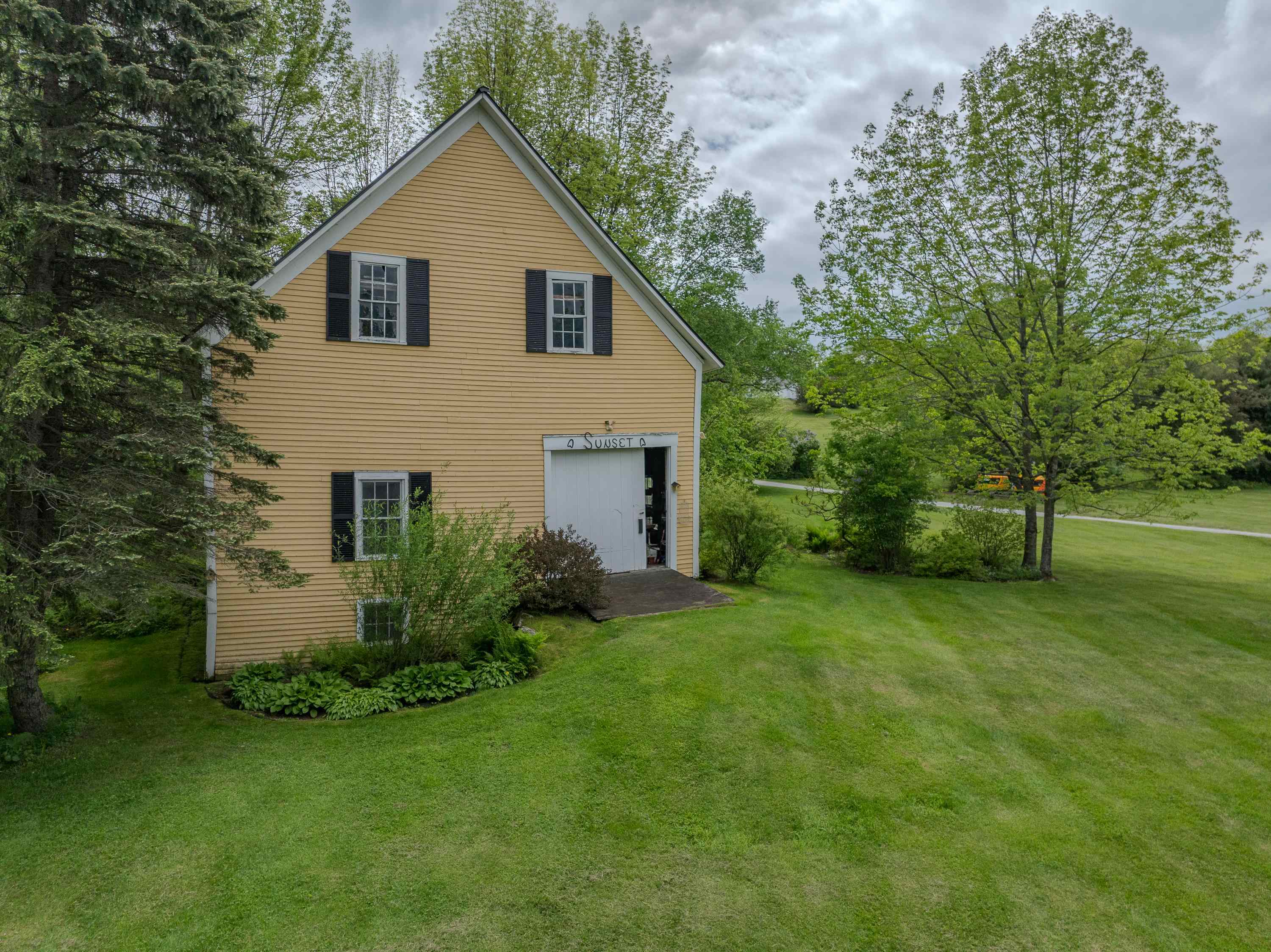 333 Sunset Hill Road Sugar Hill, NH 03586 - Photo 17 of 58