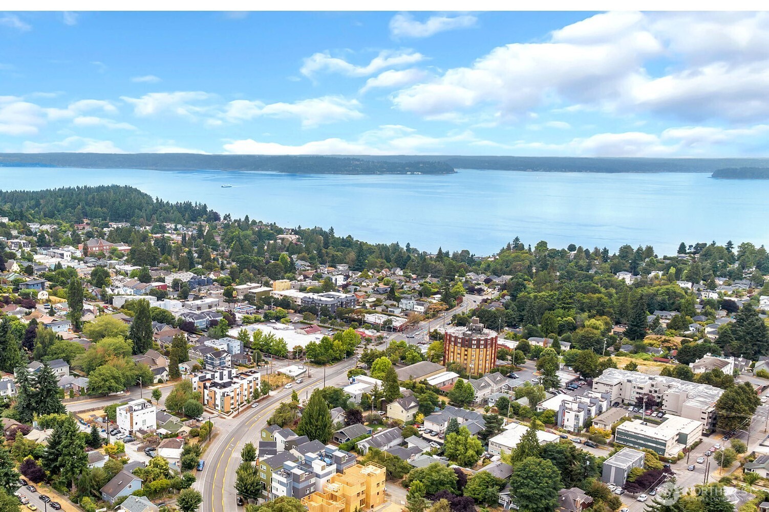 6408 Fauntleroy Way Southwest Seattle, WA 98136 - Photo 25 of 34
