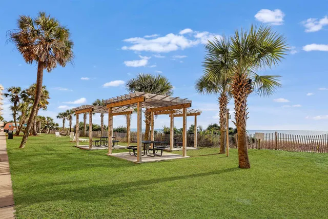 $119,900 | 6900 North Ocean Boulevard, Unit 605, Myrtle Beach, SC 29572