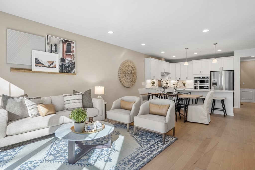 18 Sienna Circle, Unit 59 Upton, MA 01568 - Photo 3 of 16