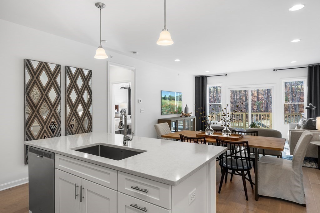 18 Sienna Circle, Unit 59 Upton, MA 01568 - Photo 7 of 16