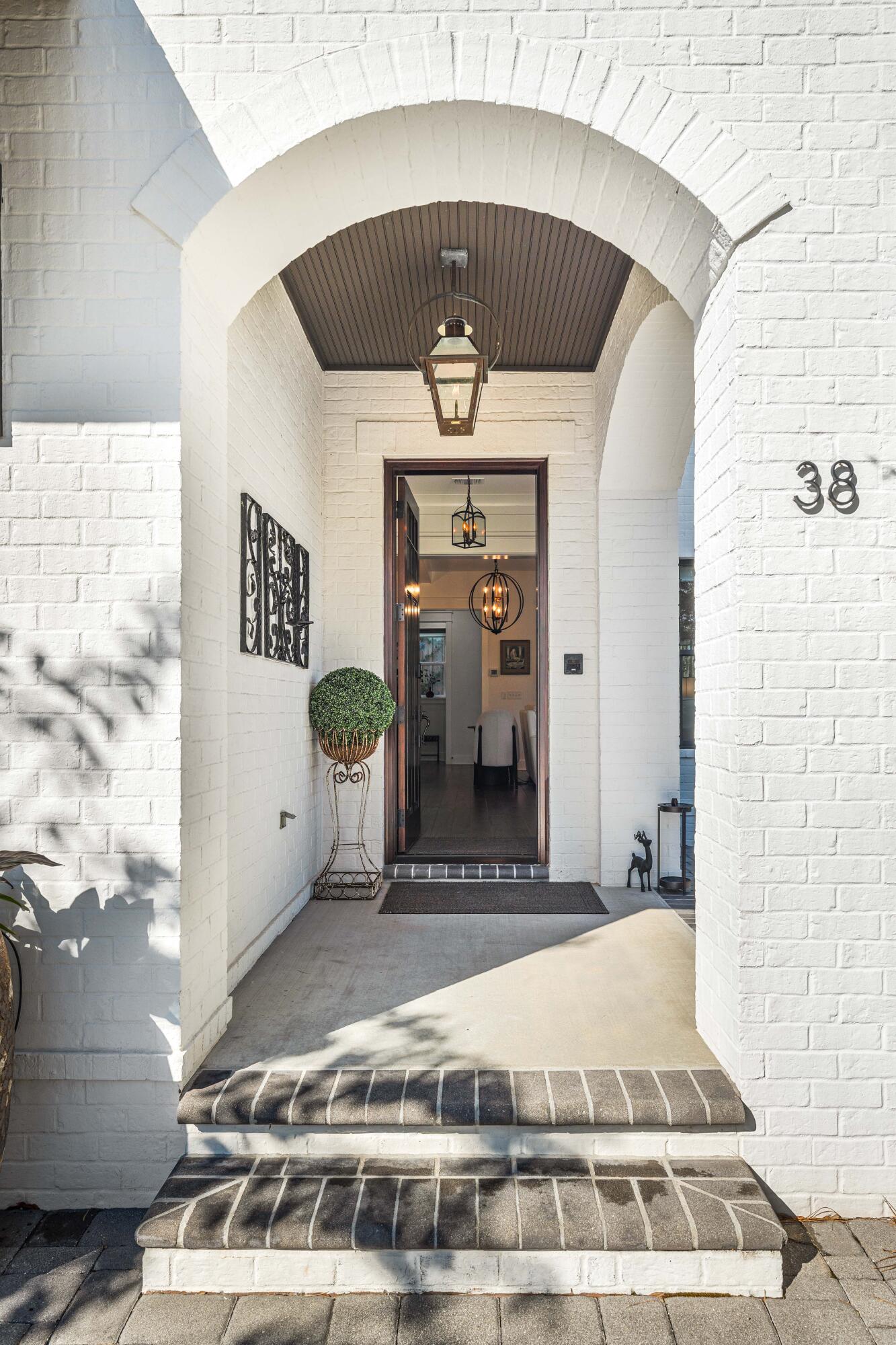 38 Ridgewalk Circle Santa Rosa Beach, FL 32459 - Photo 7 of 28 a front view of a house with a rug