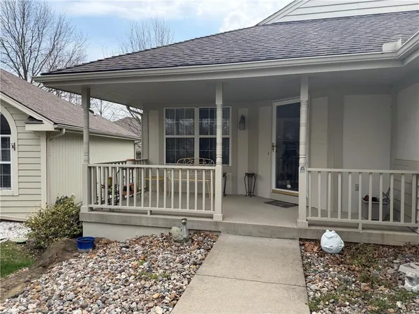$395,000 | 5235 Downey Avenue, Independence, MO 64055