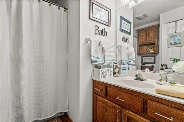 $395,000 | 5235 Downey Avenue, Independence, MO 64055