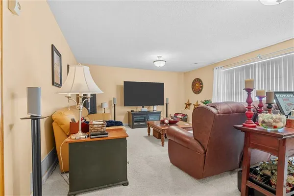 $395,000 | 5235 Downey Avenue, Independence, MO 64055