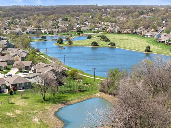 $395,000 | 5235 Downey Avenue, Independence, MO 64055