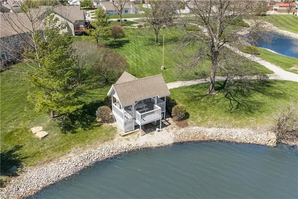 $395,000 | 5235 Downey Avenue, Independence, MO 64055