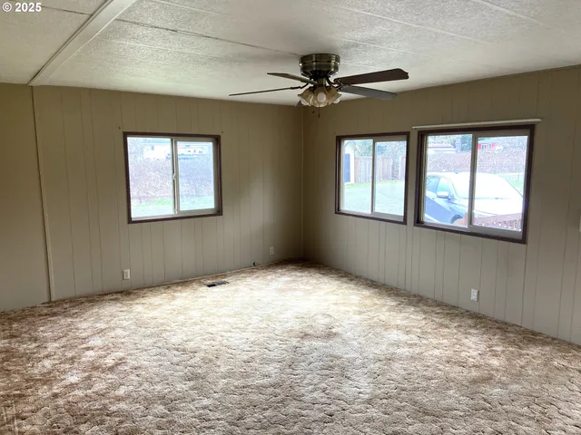 $363,000 | 92020 Maple Lane, Springfield, OR 97478