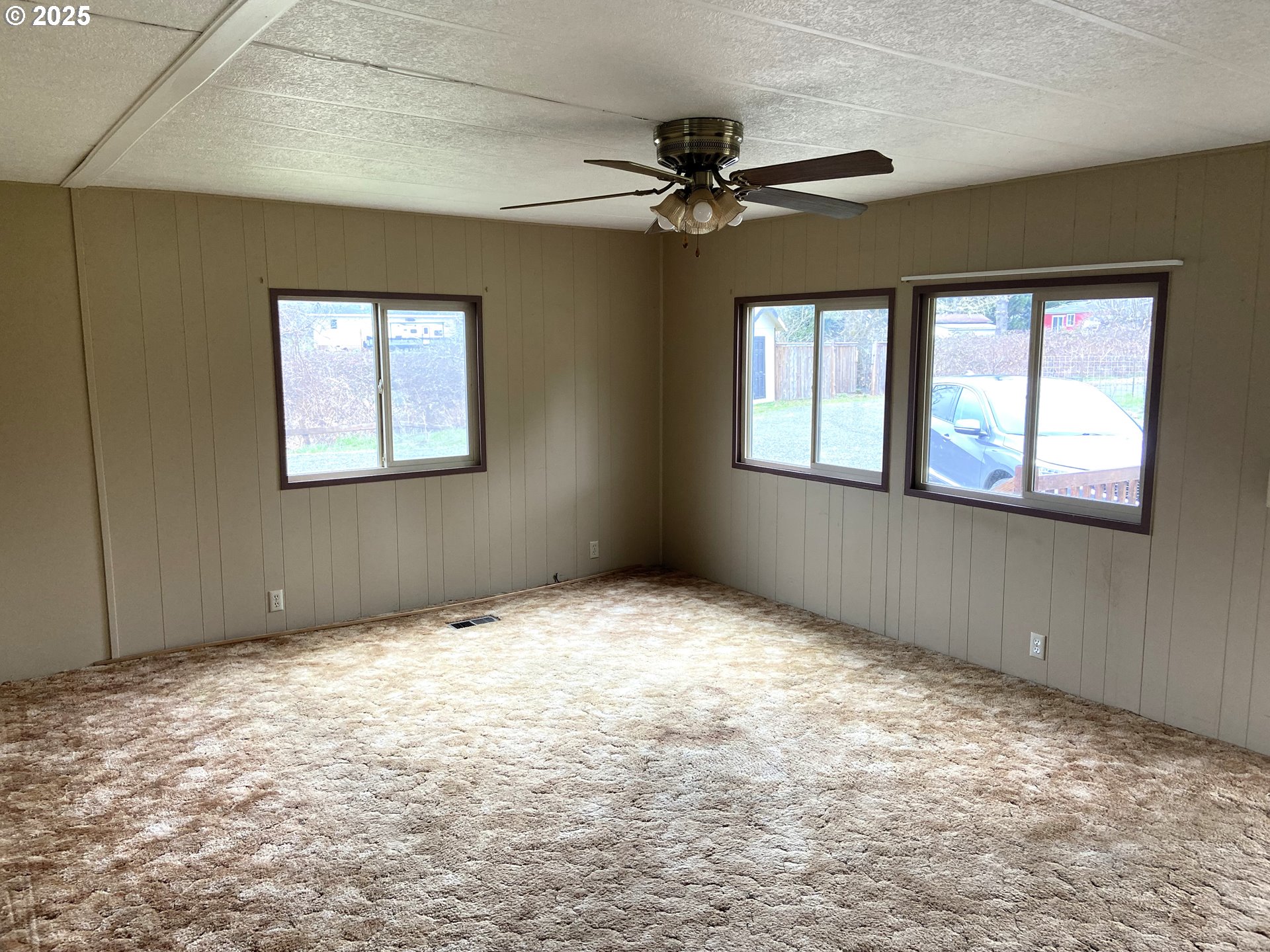 92020 Maple Lane Springfield, OR 97478 - Photo 8 of 30