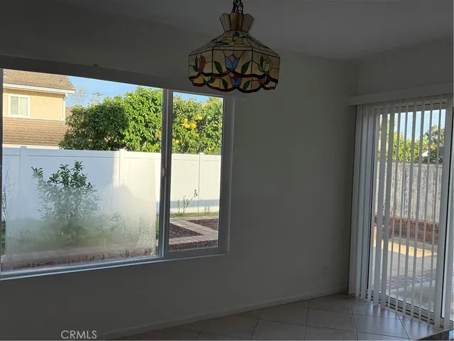 a view of window in the room