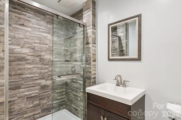 $875,000 | 16201 Woolwine Road, Charlotte, NC 28278