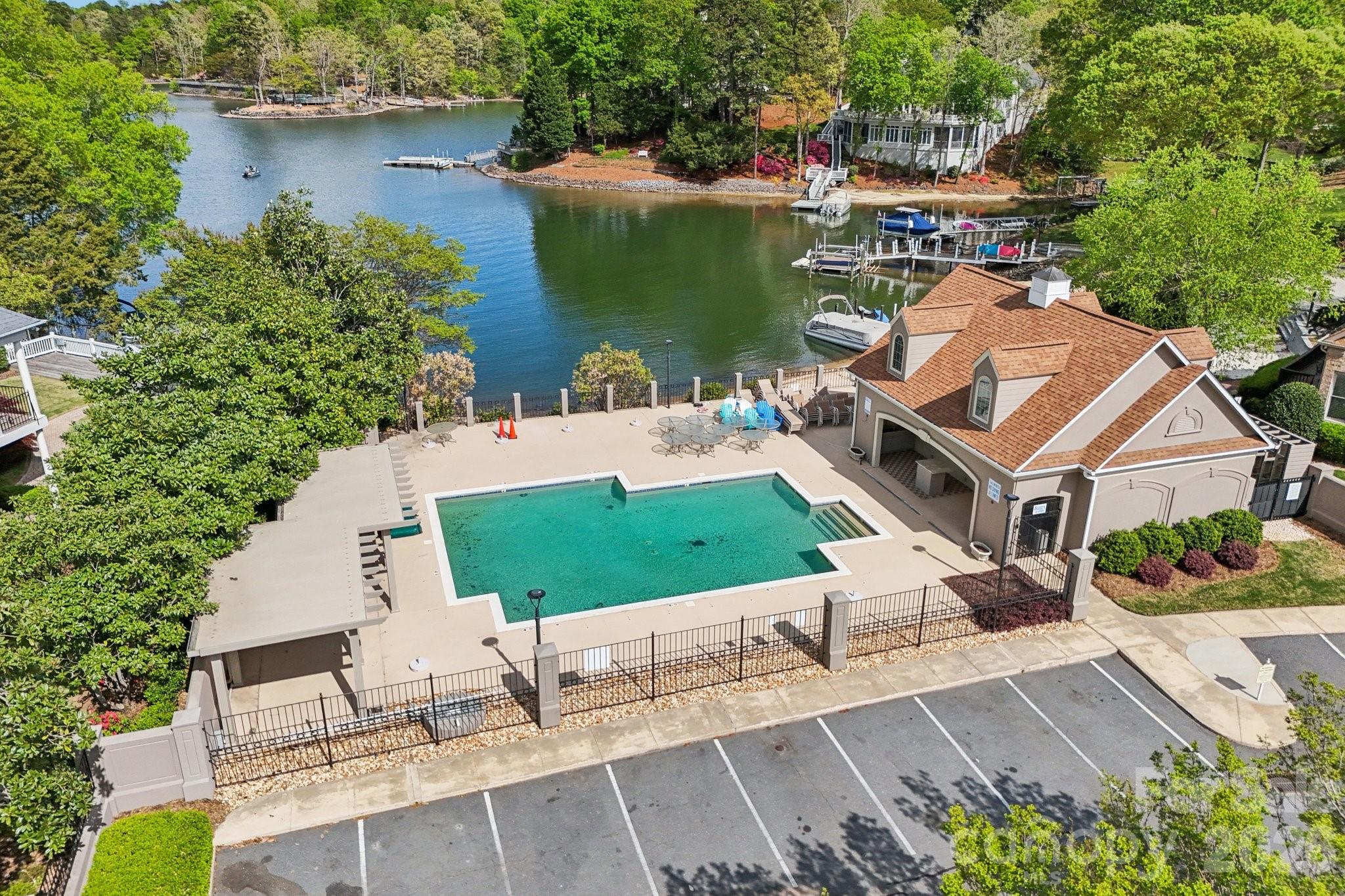 16201 Woolwine Road Charlotte, NC 28278 - Photo 44 of 48