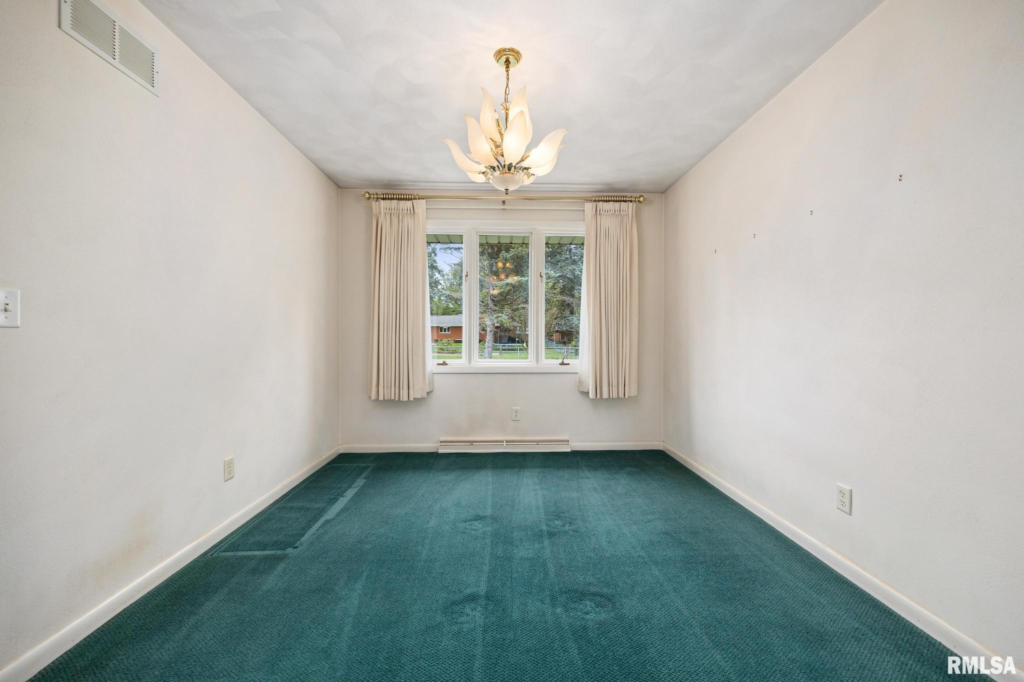 1140 Brentwood Road Morton, IL 61550 - Photo 10 of 51 Gallery Image 10