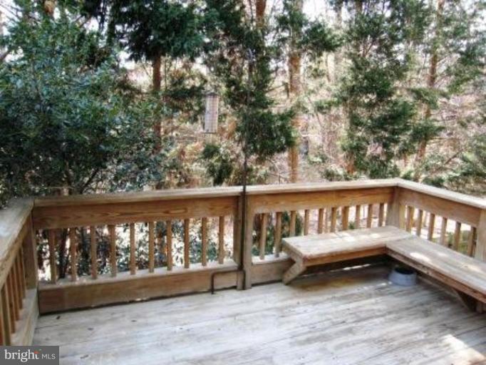 1657 Oak Spring Way Reston, VA 20190 - Photo 9 of 9 Deck