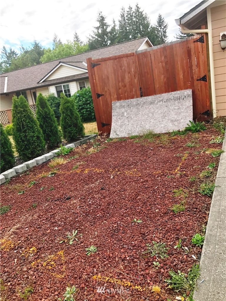 2522 Spruce Road Lake Stevens, WA 98258 - Photo 2 of 19