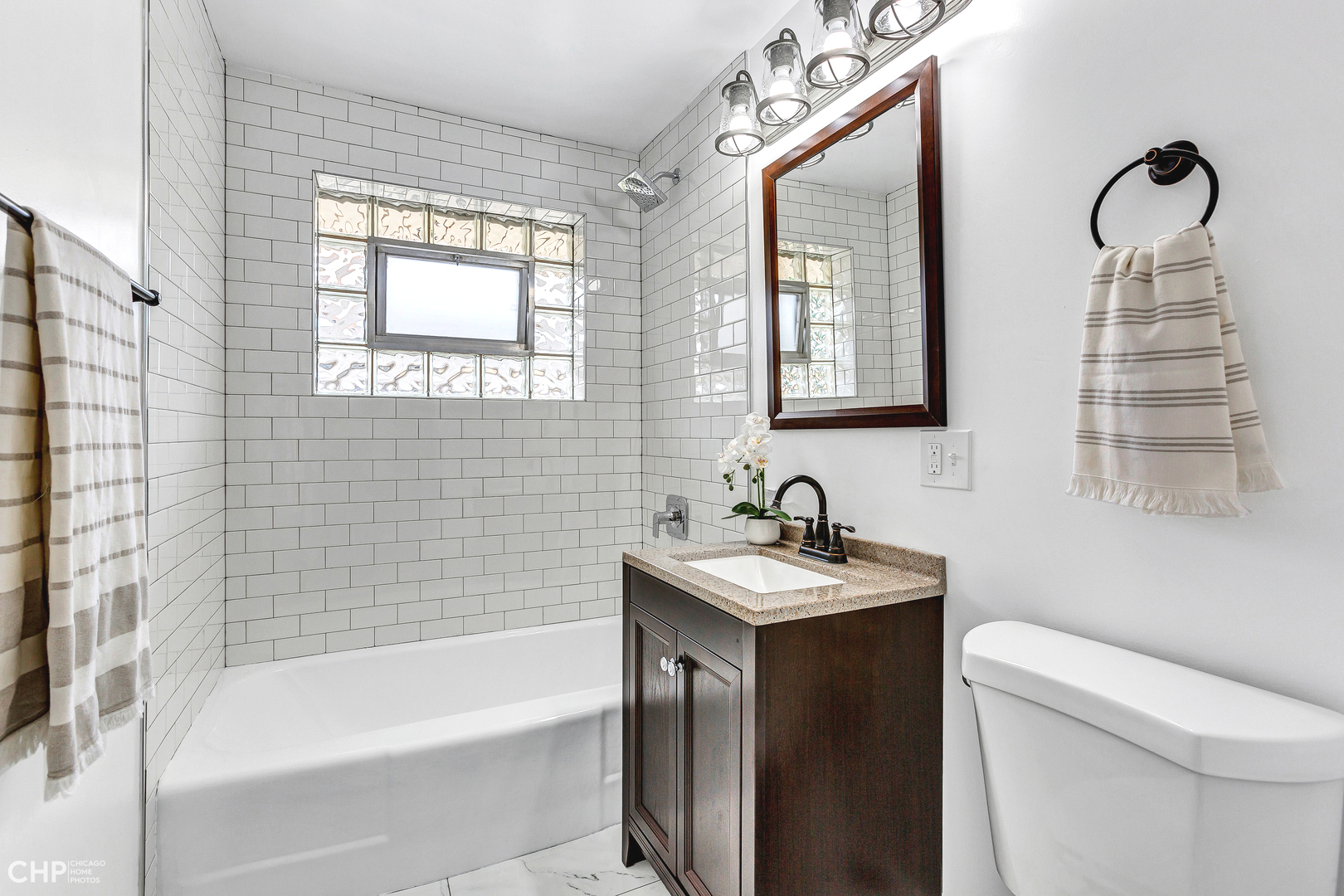 1409 Lahon Street Park Ridge, IL 60068 - Photo 23 of 39