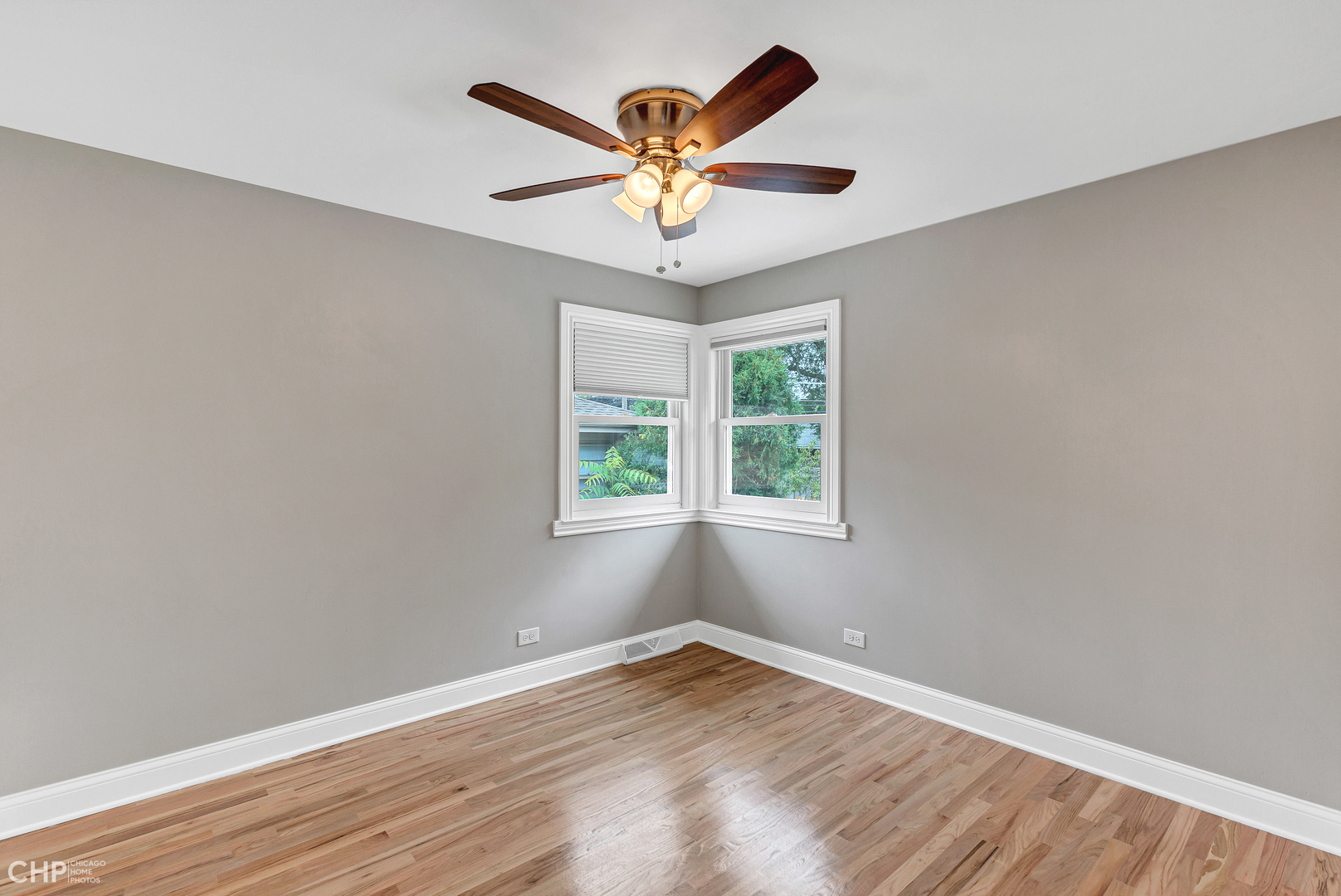 1409 Lahon Street Park Ridge, IL 60068 - Photo 24 of 39