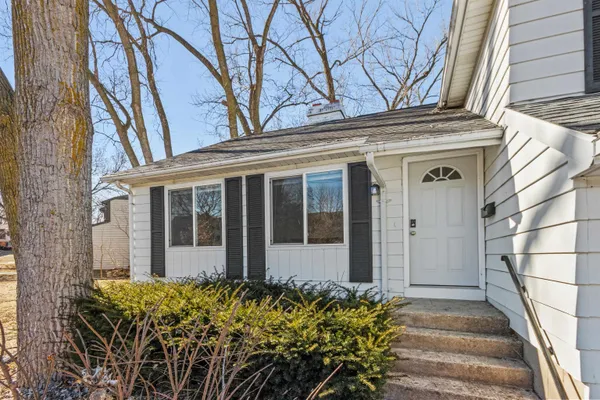 $2,725 | 1302 North Gammon Road, Middleton, WI 53562