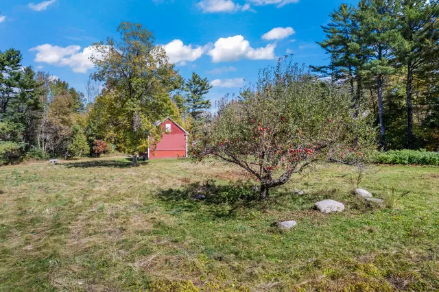 $349,000 | 26 Crowell Hill Road, Vassalboro, ME 04989
