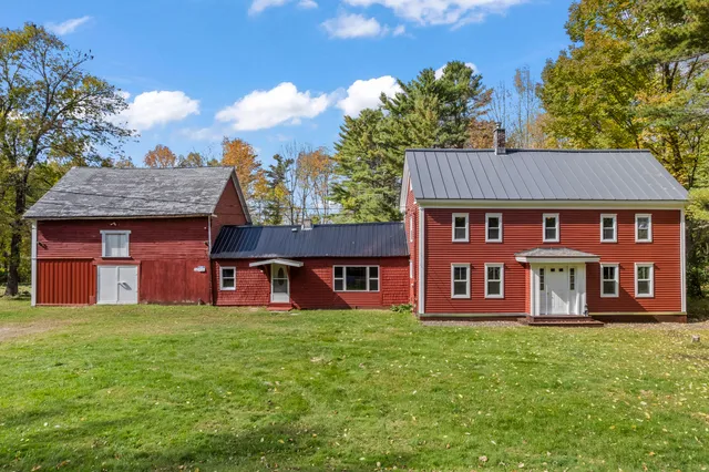 $349,000 | 26 Crowell Hill Road, Vassalboro, ME 04989
