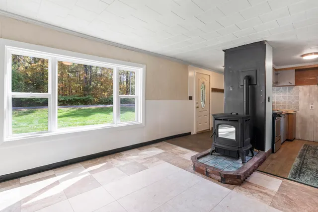 $349,000 | 26 Crowell Hill Road, Vassalboro, ME 04989