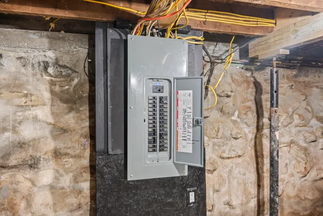 $349,000 | 26 Crowell Hill Road, Vassalboro, ME 04989