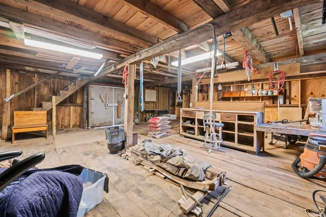 $349,000 | 26 Crowell Hill Road, Vassalboro, ME 04989