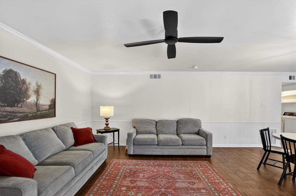 5509 Galaxie Road Garland, TX 75044 - Photo 12 of 35