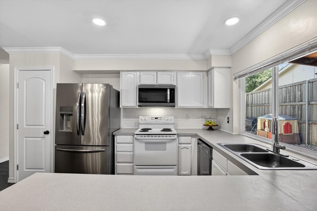 5509 Galaxie Road Garland, TX 75044 - Photo 17 of 35