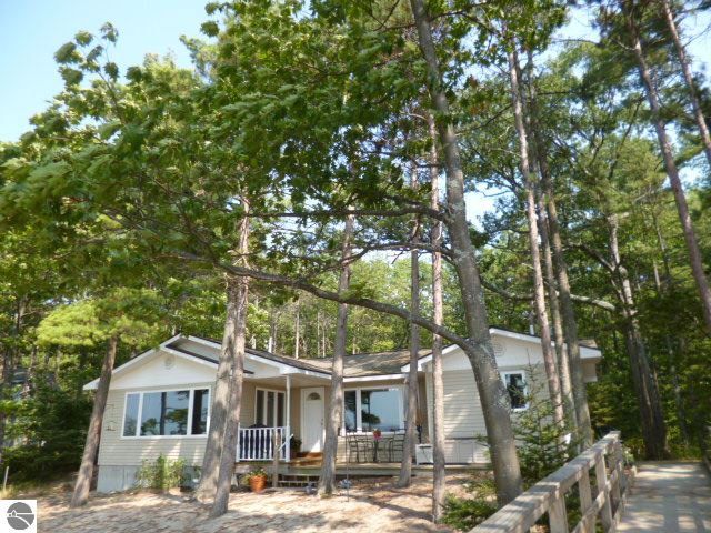 10434 Lakeshore Road Williamsburg, MI 49690 - Photo 1 of 16 1778318.JPG