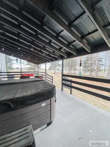 $525,000 | 838 North 450 East, Firth, ID 83236