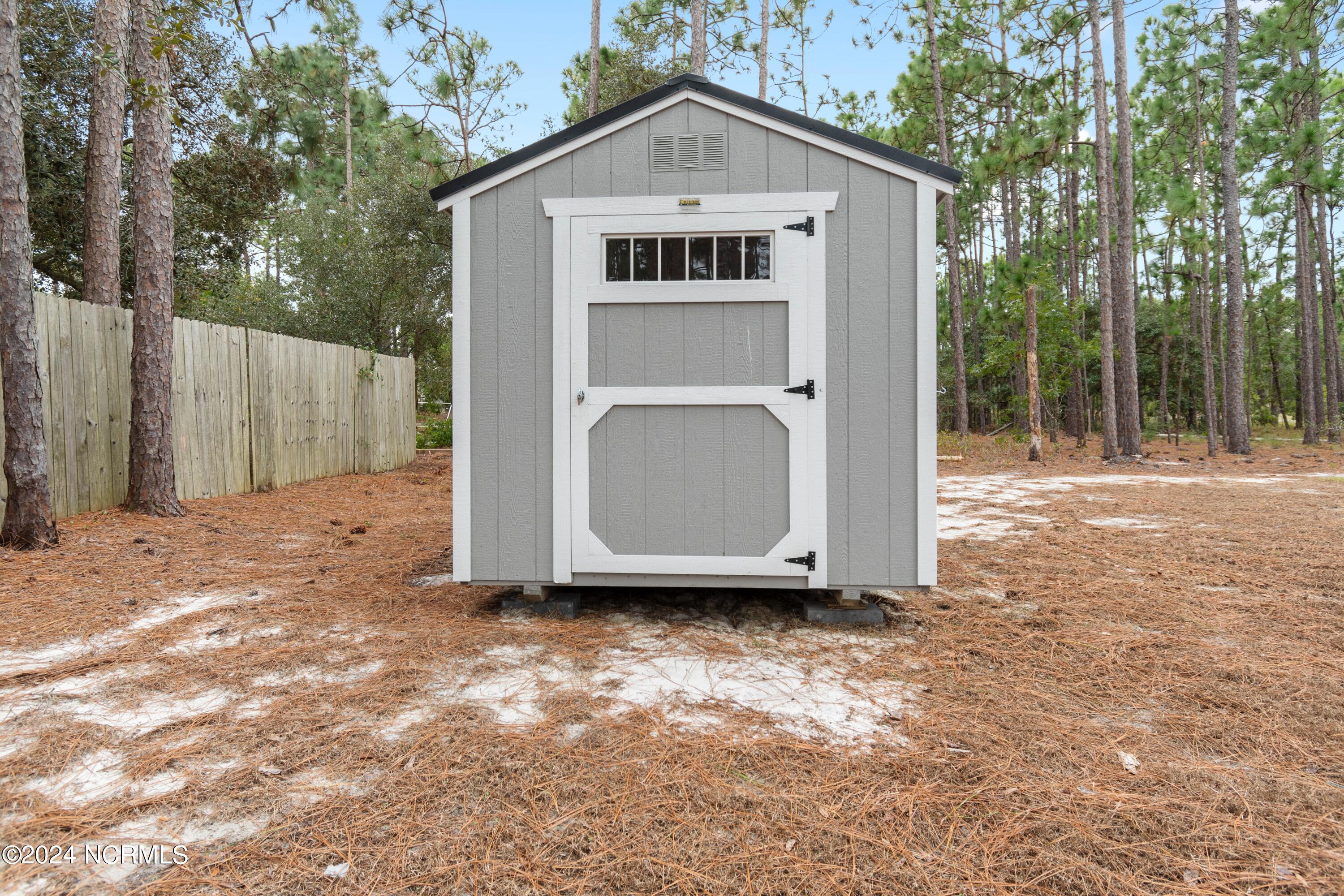 748 Edgewood Road Southport, NC 28461 - Photo 41 of 68 748EdgewoodRd - 7