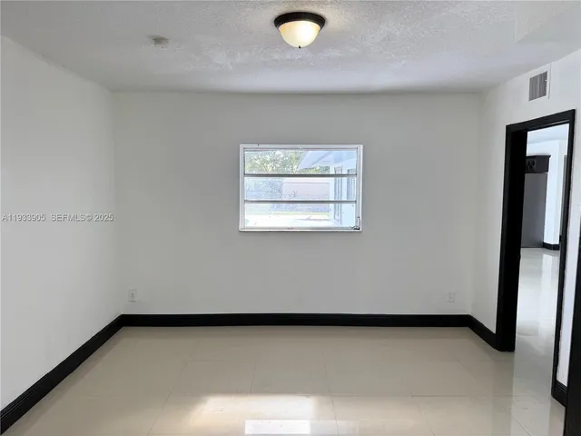 $3,995 | West Perrine, Miami, FL 33157