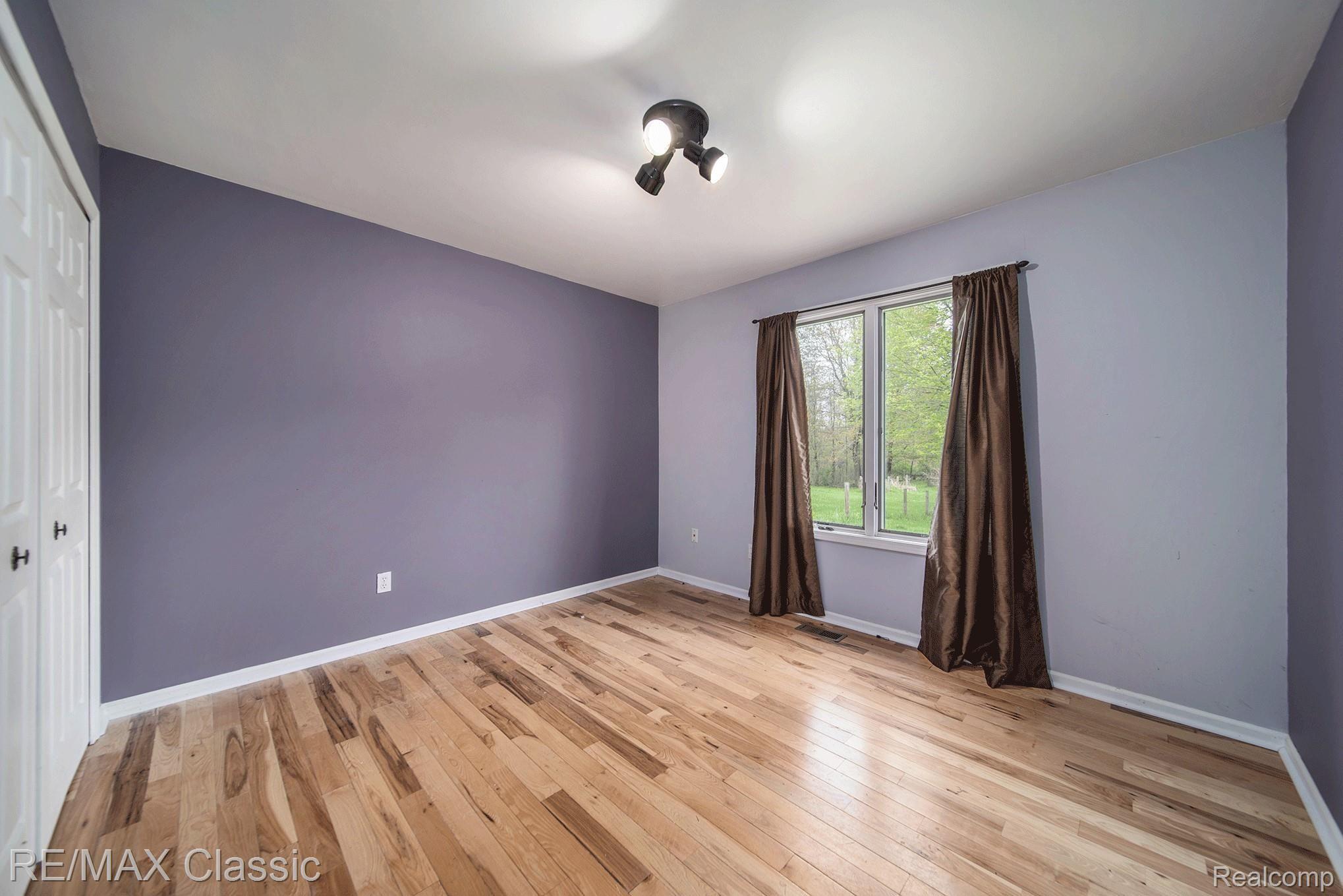 5406 Argentine Road Howell, MI 48855 - Photo 17 of 32 5406-Argentine_6.gif