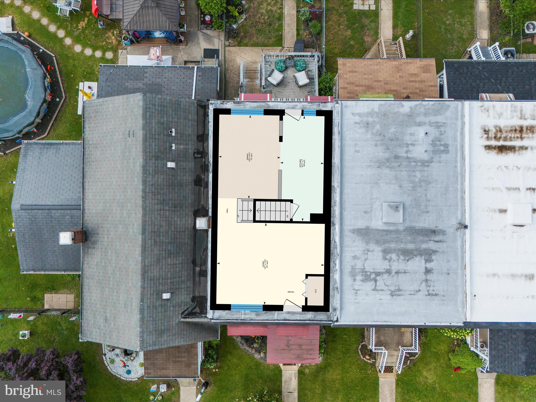 7851 Kentley Road Baltimore, MD 21222 - Photo 54 of 58 an aerial view of a house with a yard