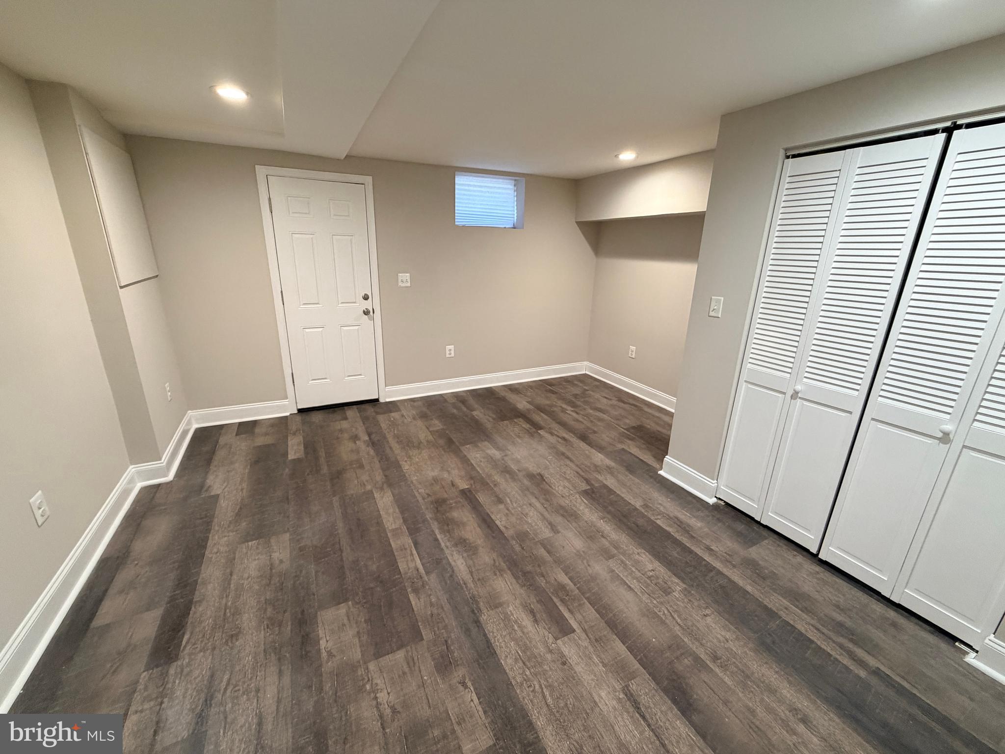 607 Cheraton Road Baltimore, MD 21225 - Photo 17 of 17 3rd bedroom in basement