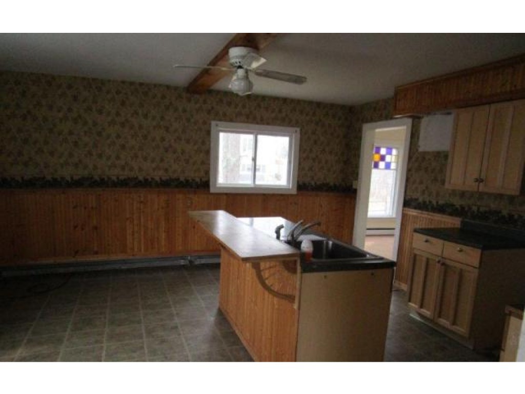 134 Highway 4A Castleton, VT 05735 - Photo 6 of 12