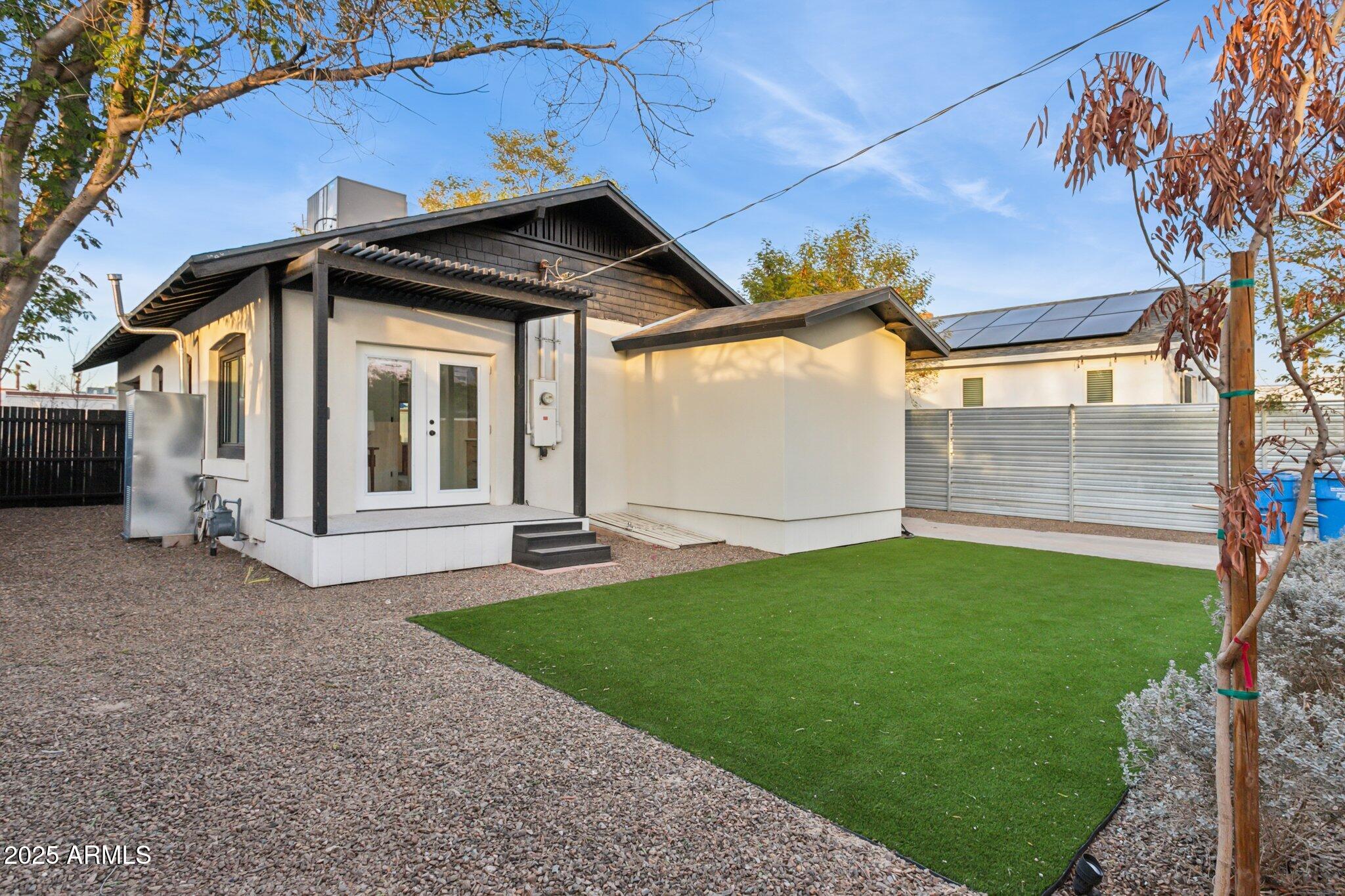 929 East Granada Road Phoenix, AZ 85006 - Photo 49 of 59 Rear elevation and view to basement