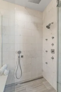 $2,100,000 | 401 North Aberdeen Street, Unit 4N, Chicago, IL 60642